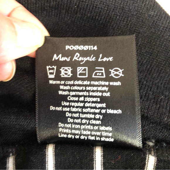 Mons Royale Womens Cortina High Neck Base Layer Pullover Top 100% Merino Wool M - Picture 10 of 13